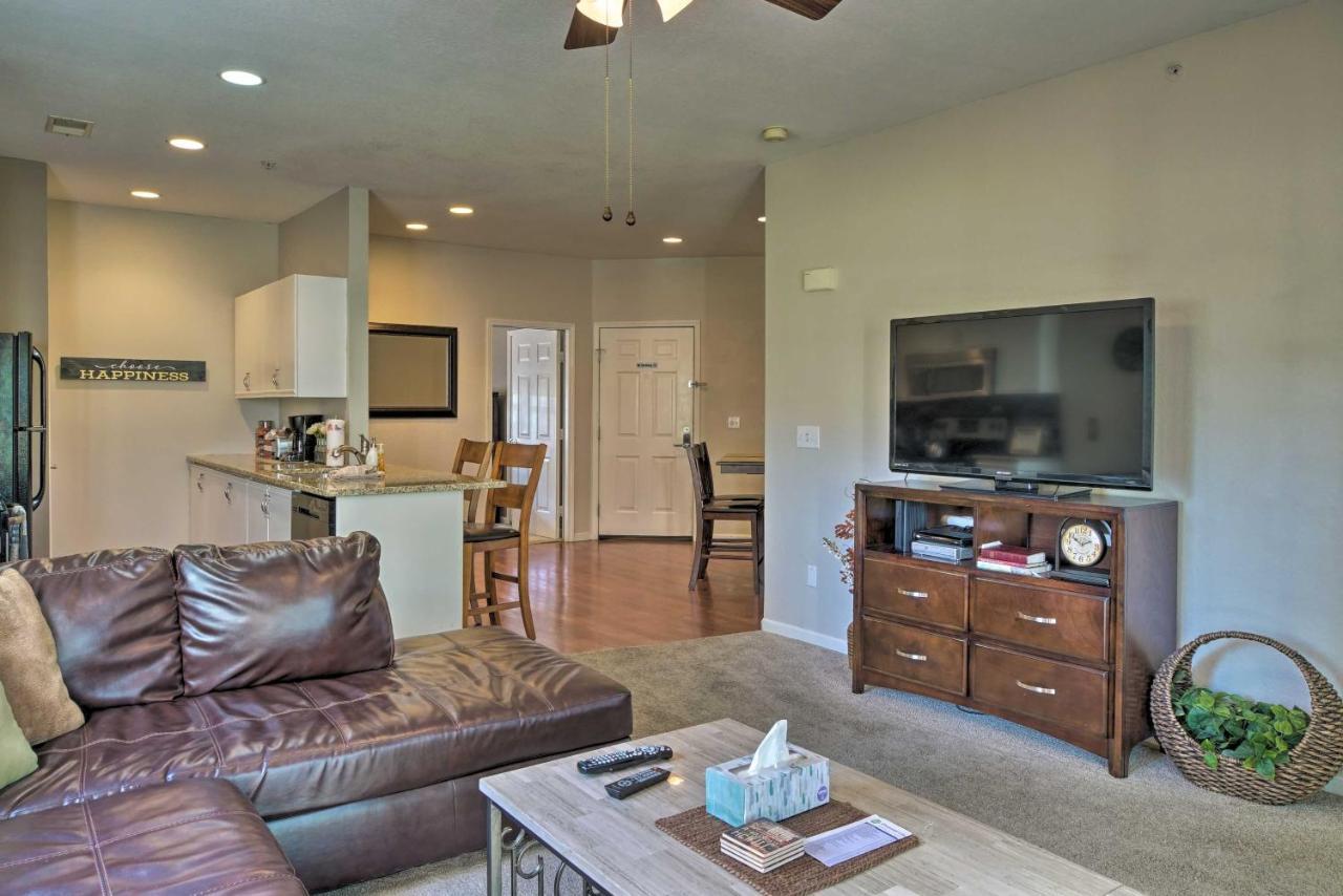 Resort Condo With Patio, 5 Mi To Branson Landing! Exterior photo